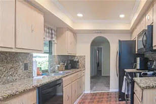 3580 Knollwood Rd, Fort Myers, FL 33919 - Photo 4