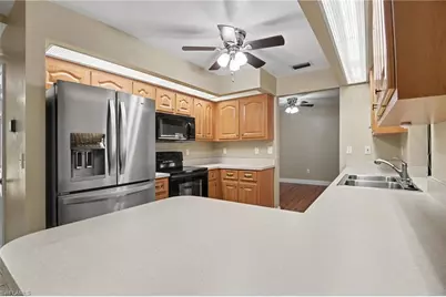 1807 SE 15th St, Cape Coral, FL 33990 - Photo 6