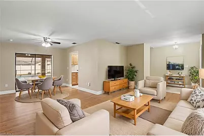 1807 SE 15th St, Cape Coral, FL 33990 - Photo 2