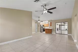 1807 SE 15th St, Cape Coral, FL 33990 - Photo 10