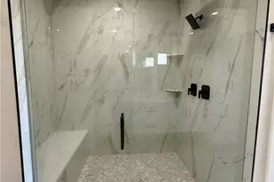 106 NE 8th Pl, Cape Coral, FL 33993 - Photo 16