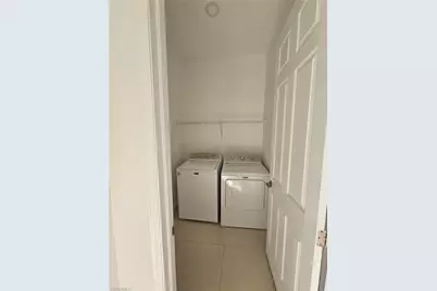 1147 Antonio St E, Lehigh Acres, FL 33974 - Photo 8