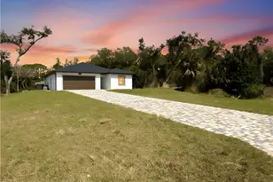 1025 Sentinela Blvd, Lehigh Acres, FL 33974 - Photo 4