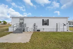 1151 Peaceful Ln, Moore Haven, FL 33471 - Photo 4