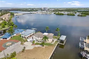 870 Oak St, Fort Myers Beach, FL 33931 - Photo 2