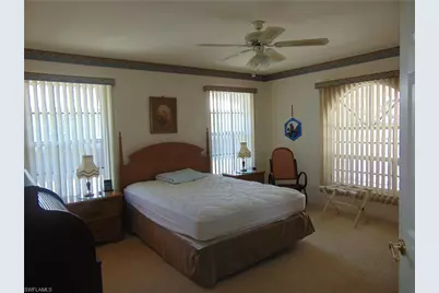 1092 Riverbend Dr, Labelle, FL 33935 - Photo 16