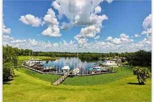 1041 River Run, Labelle, FL 33935 - Photo 2