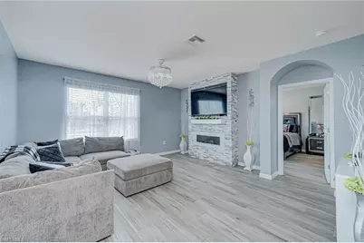 10313 Silver Pond Ln, Lehigh Acres, FL 33936 - Photo 4