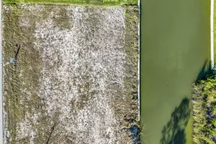 2027 NE 34th Terrace, Cape Coral, FL 33909 - Photo 20