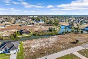 2027 NE 34th Terrace, Cape Coral, FL 33909 - Photo 16