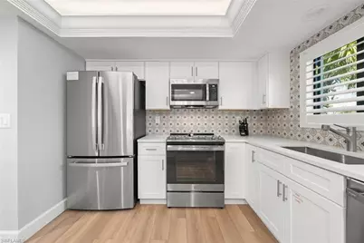 1919 Olde Middle Gulf Dr #401, Sanibel, FL 33957 - Photo 14