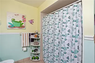 631 SE 12th Ave, Cape Coral, FL 33990 - Photo 20