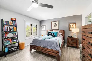 2069 W Lakeview Blvd, North Fort Myers, FL 33903 - Photo 16