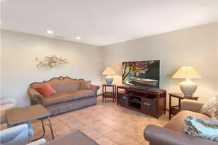 1232 Haddington Cir, Sun City Center, FL 33573 - Photo 8