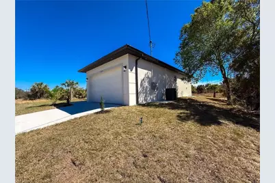 2008 Alliance Ln, Labelle, FL 33935 - Photo 14