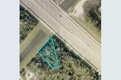 810 Fabian Cir, Fort Myers, FL 33913 - Photo 1
