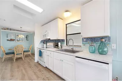 3070 Harpoon Ln, Saint James City, FL 33956 - Photo 6