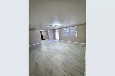 135 Powell Creek Cir, North Fort Myers, FL 33917 - Photo 10