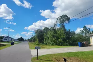 4006 4th St SW, Lehigh Acres, FL 33976 - Photo 2