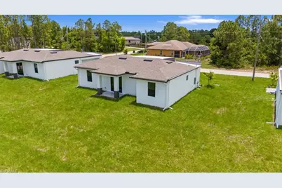 731 Colyer St E, Lehigh Acres, FL 33974 - Photo 30