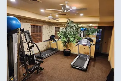 4109 Residence Dr #519, Fort Myers, FL 33901 - Photo 4