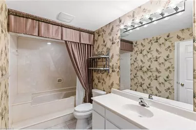 12423 McGregor Woods Cir, Fort Myers, FL 33908 - Photo 20