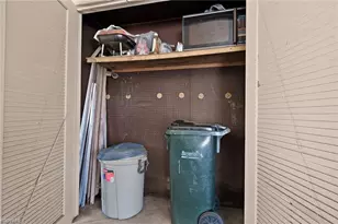 4280 Island Cir, Fort Myers, FL 33919 - Photo 24