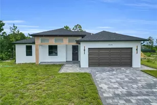 1018 Calvin Ave, Lehigh Acres, FL 33972 - Photo 2