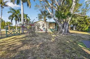 12691 Water Ln, Fort Myers, FL 33908 - Photo 40