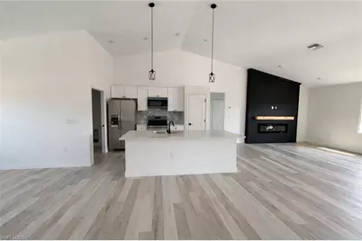 1610 Robert Ave, Lehigh Acres, FL 33972 - Photo 4