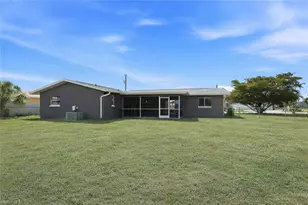 3805 SE 12th Ave, Cape Coral, FL 33904 - Photo 32