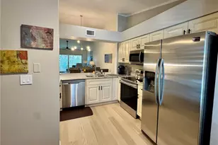 9610 Victoria Ln, Naples, FL 34109 - Photo 12