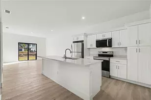 438/440 Charwood Ave S, Lehigh Acres, FL 33974 - Photo 10