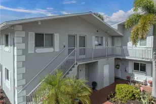 8141 Country Rd, Fort Myers, FL 33919 - Photo 6