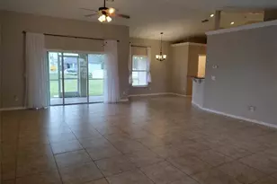 1034 SE 5th Pl, Cape Coral, FL 33990 - Photo 2