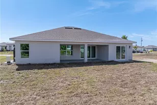 1027 NW 19th St, Cape Coral, FL 33993 - Photo 8