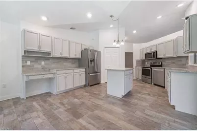 417 Thompson Ave, Lehigh Acres, FL 33972 - Photo 12