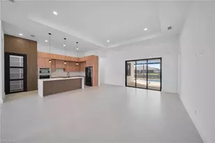 3424 SW 15th Ave, Cape Coral, FL 33914 - Photo 4