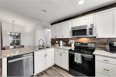 6501 Astoria Ave, Fort Myers, FL 33905 - Photo 14