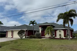 42 NE 13th Ave, Cape Coral, FL 33909 - Photo 2