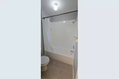 510 SE 27th Ter, Cape Coral, FL 33904 - Photo 10