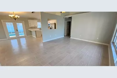 510 SE 27th Ter, Cape Coral, FL 33904 - Photo 8