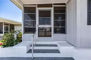 472 Nicklaus Blvd, North Fort Myers, FL 33903 - Photo 4