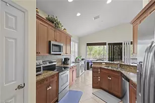 6645 Alden Woods Cir, Naples, FL 34113 - Photo 6