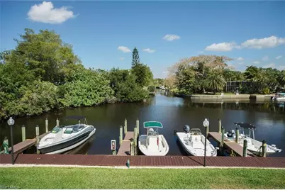 9439 Palm Island Cir, North Fort Myers, FL 33903 - Photo 24