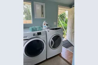 2579 2nd St, Fort Myers, FL 33901 - Photo 18