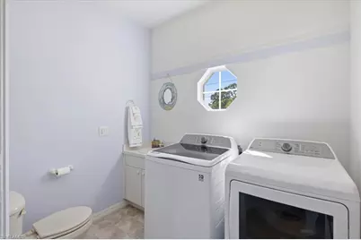 105 SE 40th Ter, Cape Coral, FL 33904 - Photo 16