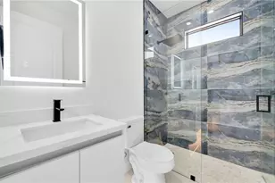 204 NW 18th Ave, Cape Coral, FL 33993 - Photo 20