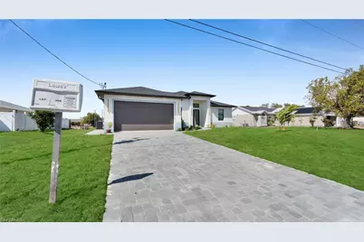 204 NW 18th Ave #65, Cape Coral, FL 33993 - Photo 4