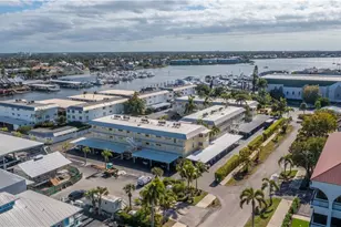 1100 8th Ave S, Naples, FL 34102 - Photo 1